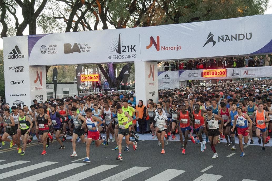 Murió un corredor en la media maratón de Buenos Aires y otro tuvo que ser operado de urgencia