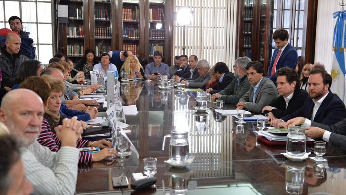 Docentes bonaerenses: hubo propuesta y contrapropuesta, pero aún no hay acuerdo