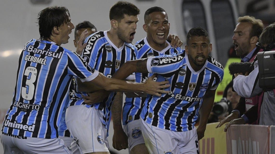 Copa Libertadores: River perdió con Gremio en el Monumental y se complicó en la semifinal