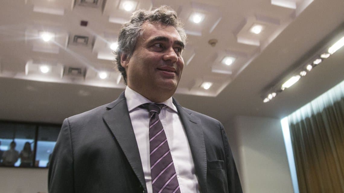 «Si tenemos cuatro años más de Macri o Cambiemos va a ser ineludible el default»