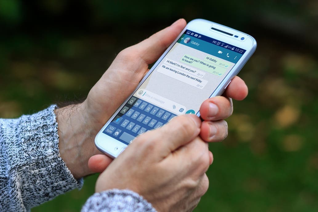 Campaña sucia en las redes: WhatsApp se reúne con el Gobierno, los partidos y la Justicia
