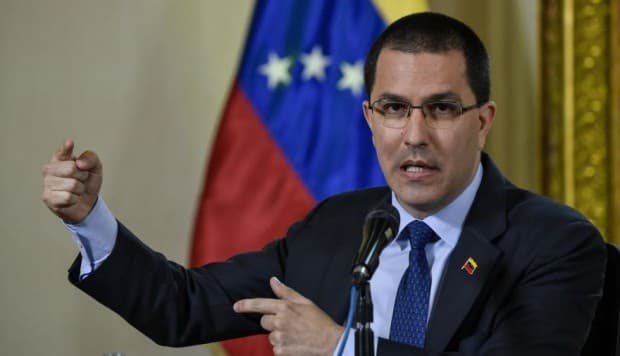 El régimen de Maduro volvió a pedirle al papa Francisco una mediación del Vaticano para Venezuela