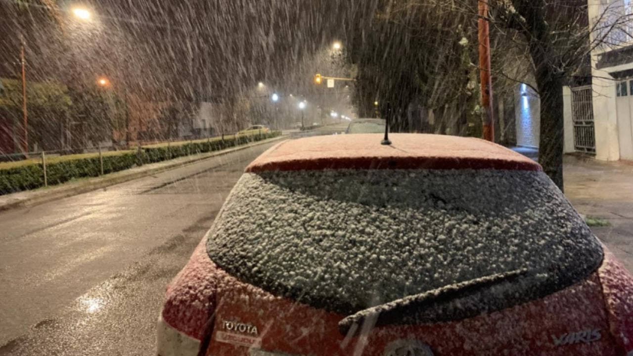 Nevó en la provincia de Buenos Aires: en qué ciudades podría repetirse el fenómeno en los próximos días