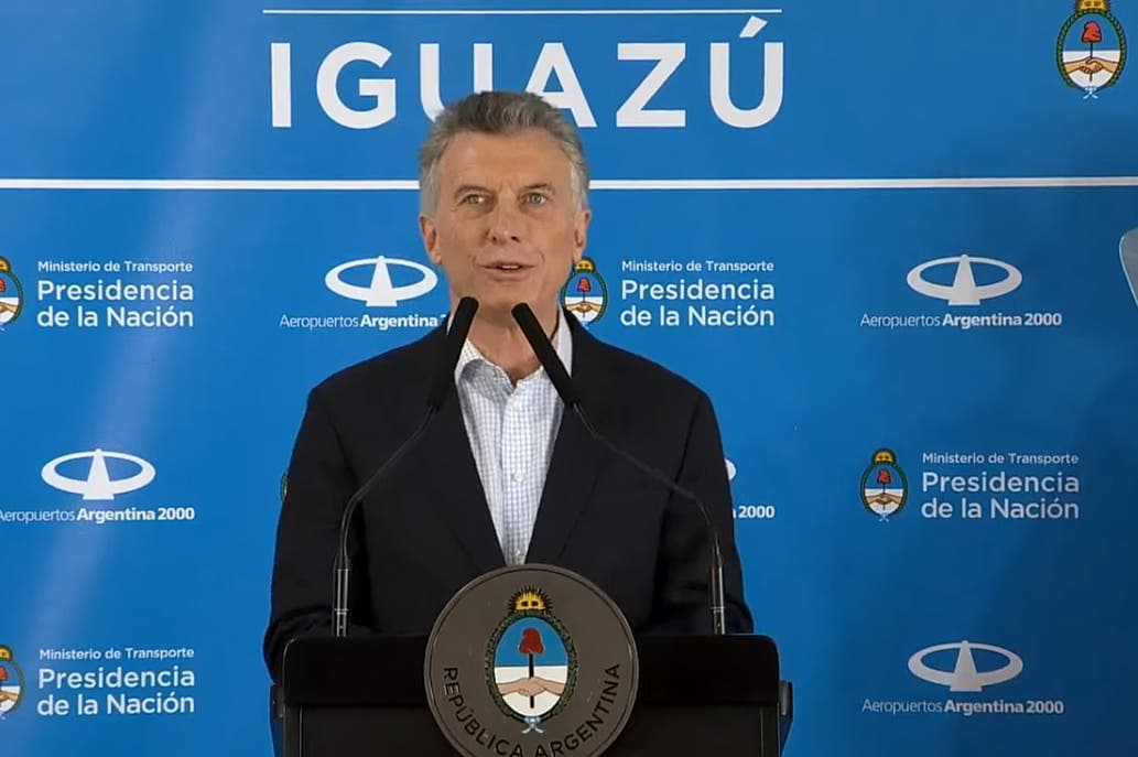 Mauricio Macri inauguró la primera conexión aérea entre Iguazú y Europa