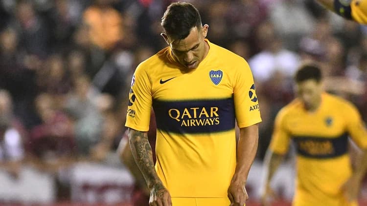 ¿Se despide de Boca sin jugar? Carlos Tevez sufrió un desgarro y estará marginado de las canchas por lo que resta del año