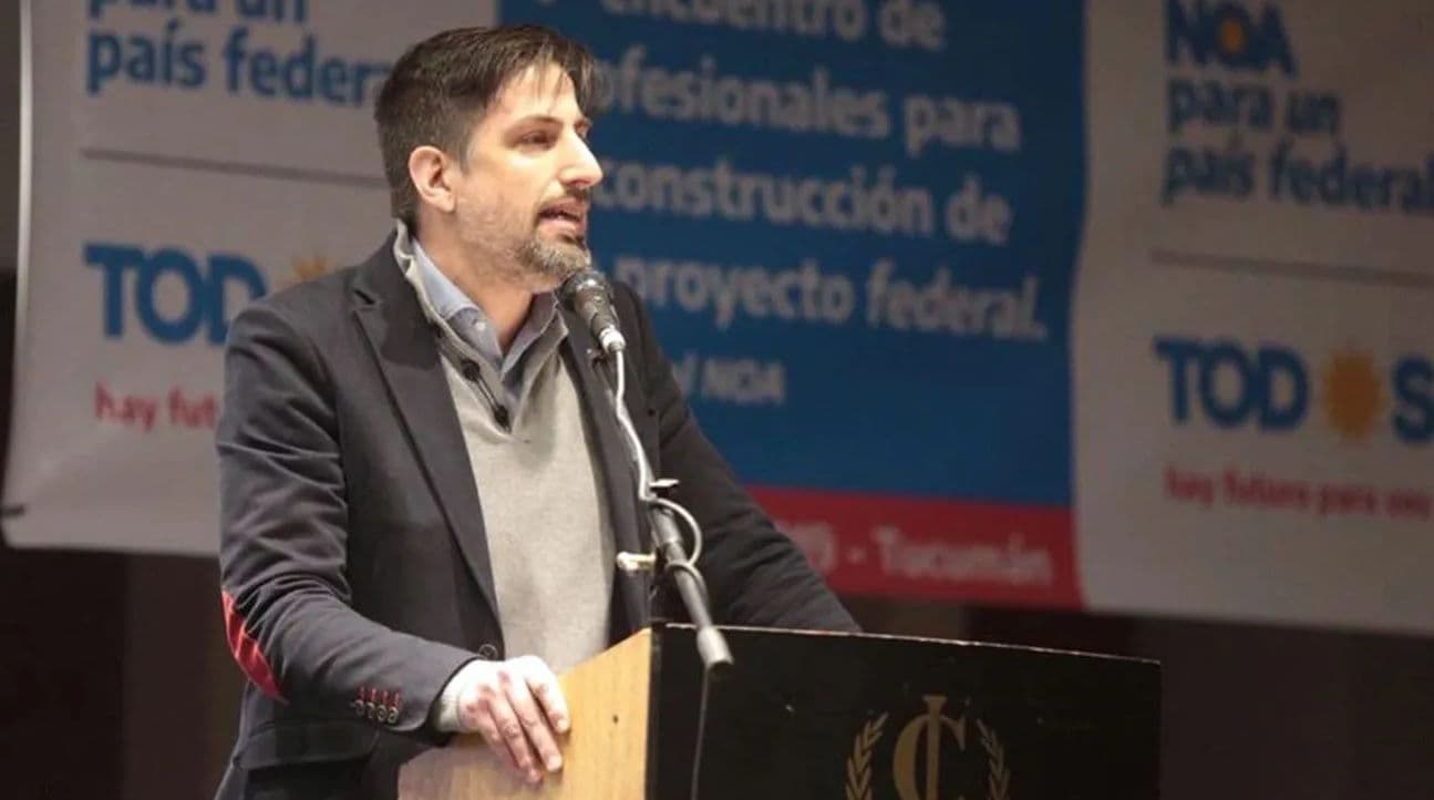 El ministro de Educación, Nicolás Trotta, anunció que volverá la paritaria nacional docente