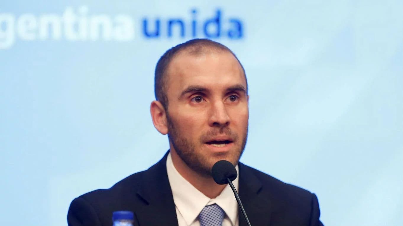 Martín Guzmán anunció bonos para jubilados y beneficiarios de la AUH