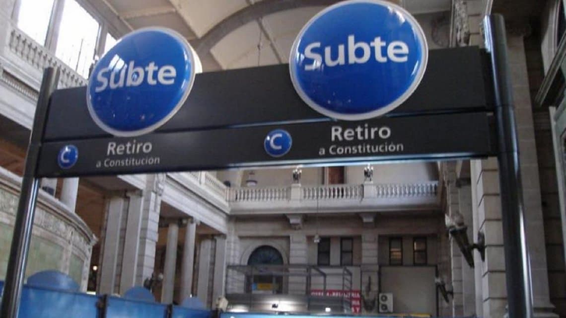 Para marzo podría extenderse el horario nocturno de subte, trenes y colectivos