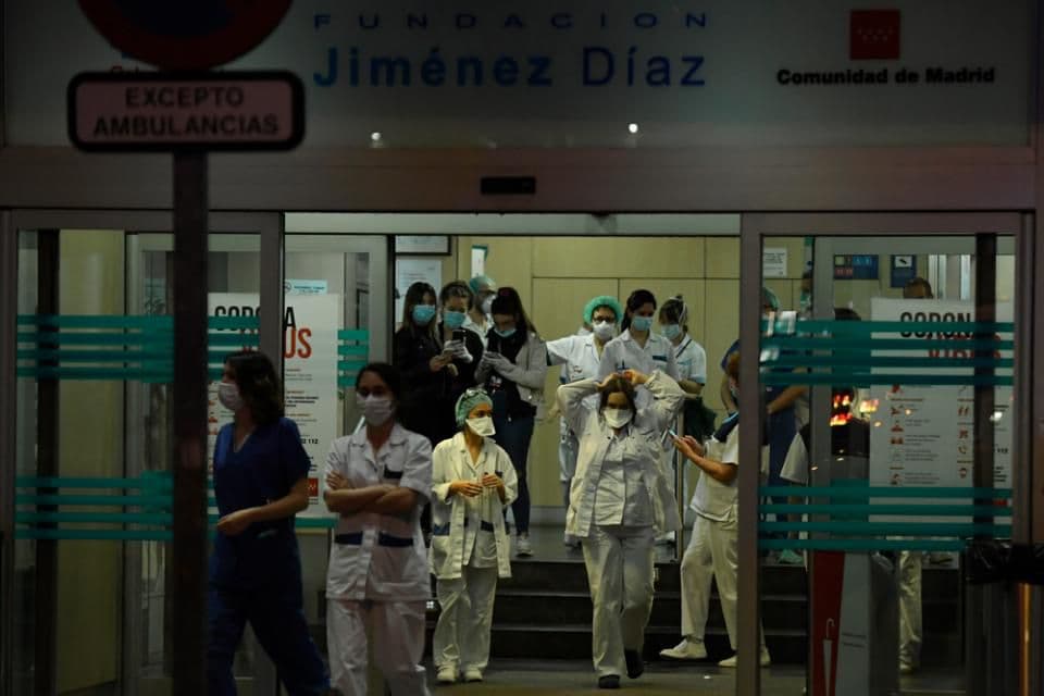 Coronavirus: España registró un nuevo récord de fallecidos al contabilizar 849 muertos en 24hs
