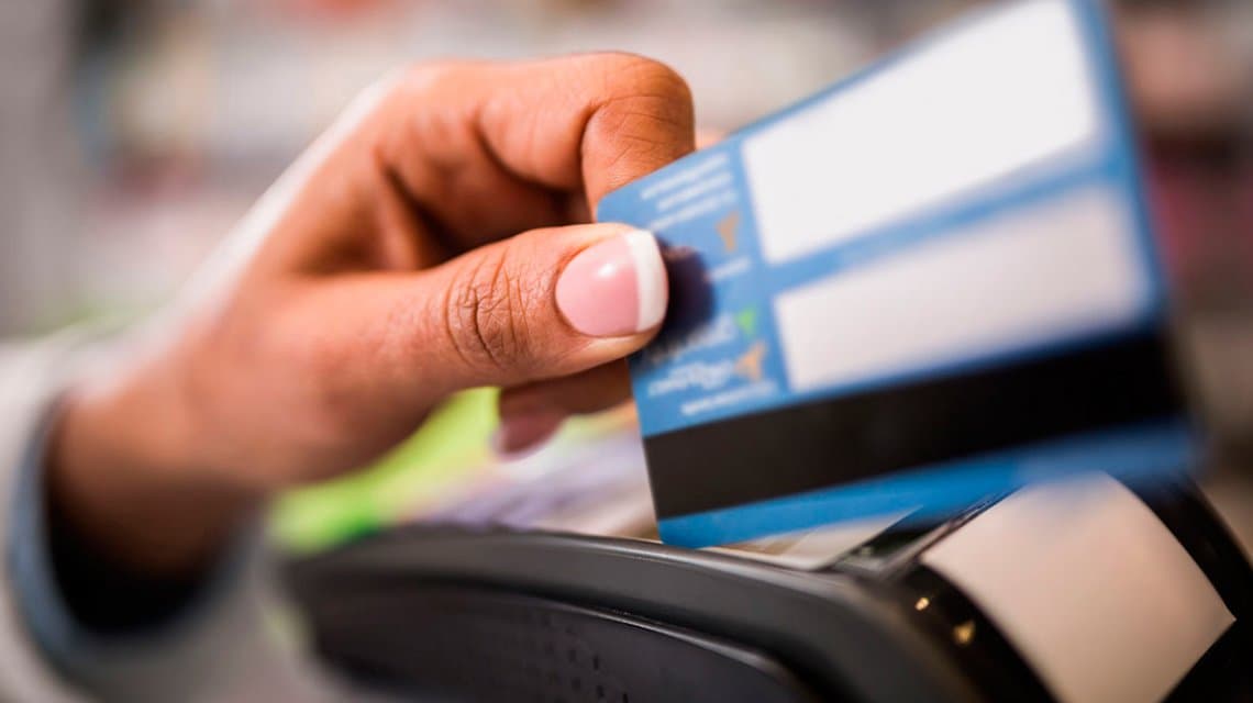 Tarjetas de crédito: el resumen se podrá financiar con tres meses de gracia y en nueve cuotas
