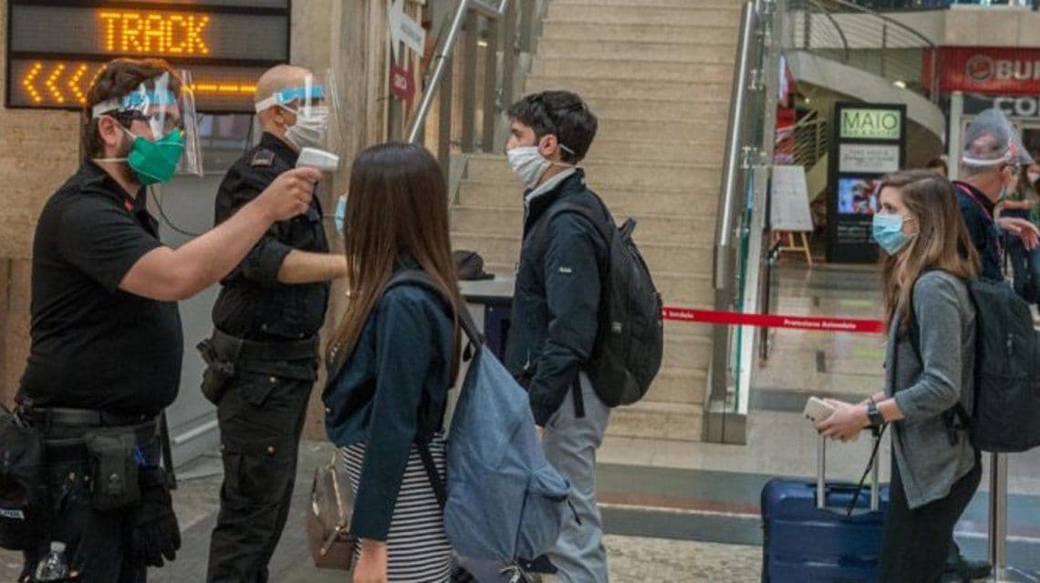 Ahora la OMS sostiene que es «muy raro» que un paciente asintomático contagie Covid-19