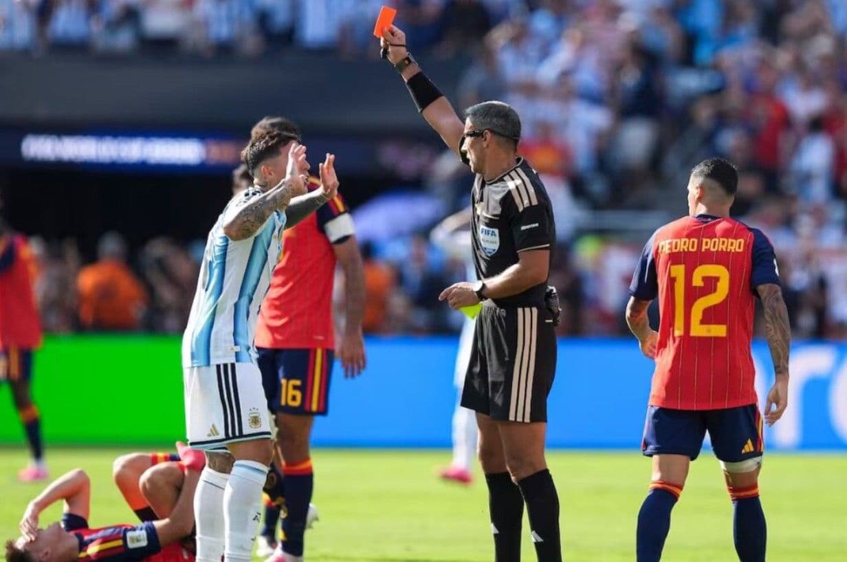 Slavko Vincic se retiró tras arbitrar la final del Mundial 2026