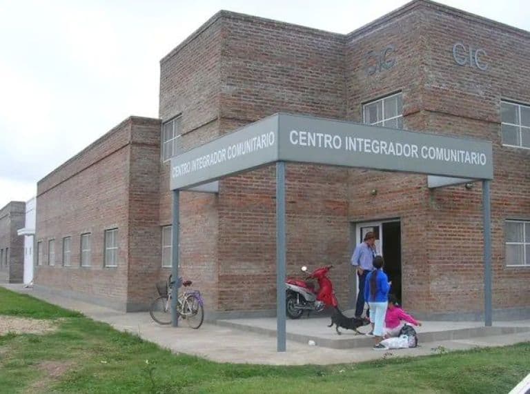 Featured image for: Entre Ríos: Un estudiante atacó a cadenazos a sus compañeros en una escuela de adultos