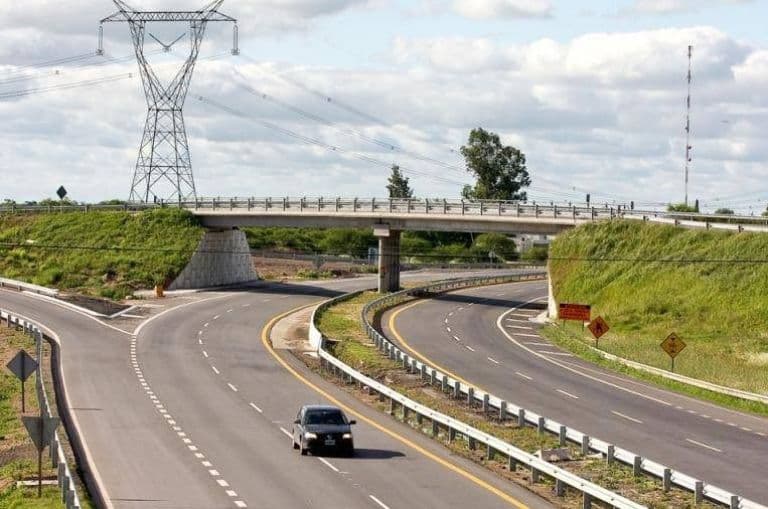 Featured image for: Sturzenegger anunció que la RN 14 se habilitará para vehículos con conducción autónoma