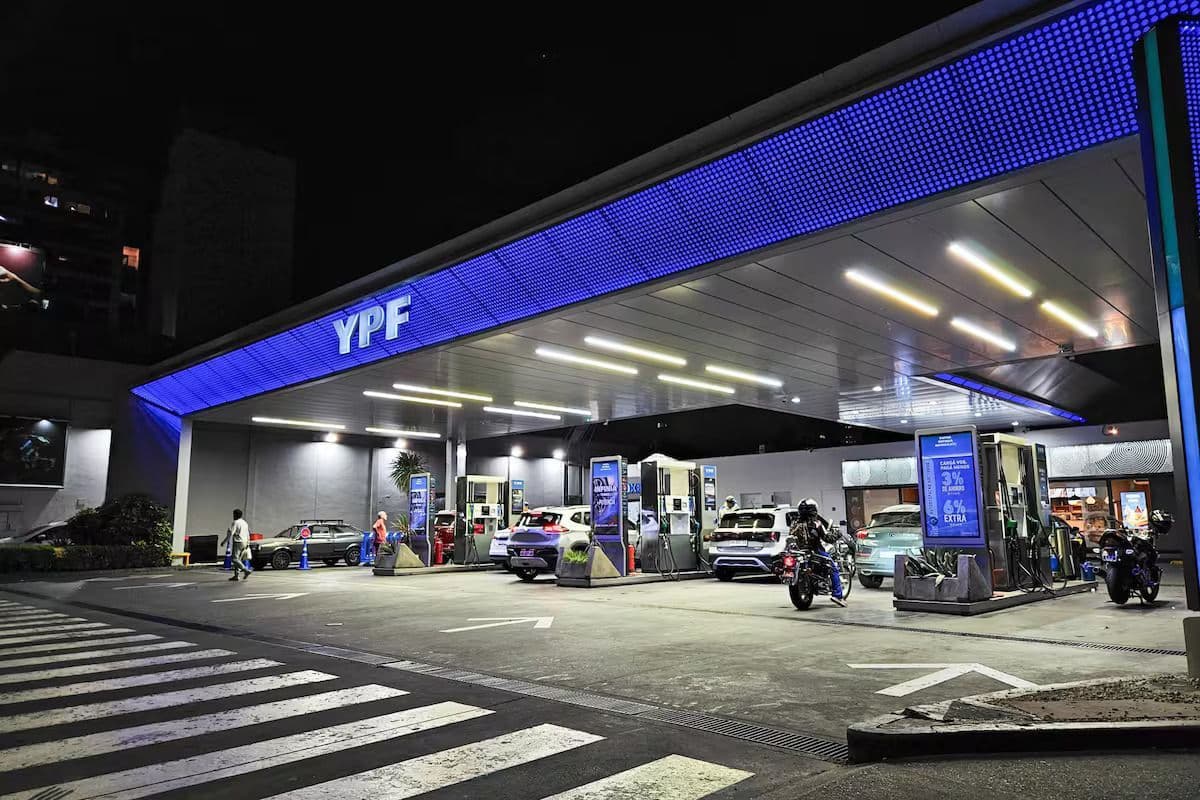 Featured image for: YPF aumentará 1% los combustibles desde este jueves y anunció estabilidad de precios por 45 días