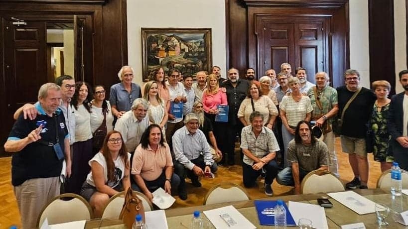 Featured image for: Kicillof apuesta a acordar la paritaria docente, aunque no podrá desactivar el paro en el inicio de clases