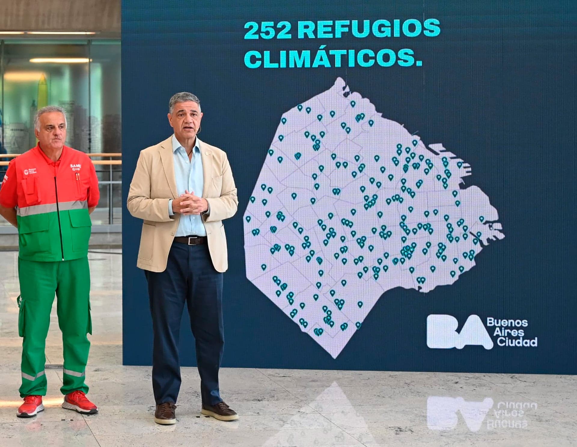 Featured image for: Ola de calor en Buenos Aires: El gobierno porteño abrió más de 250 refugios climáticos