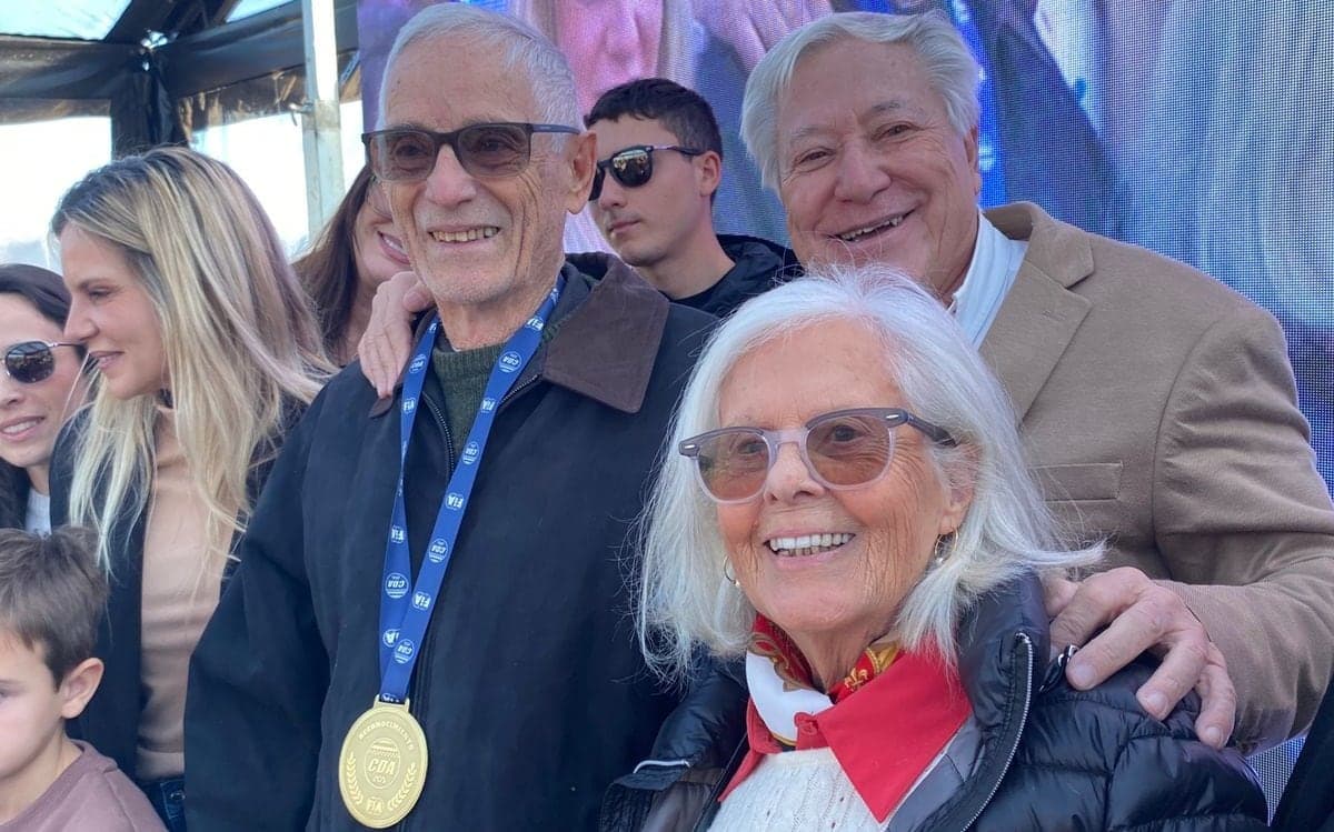 Featured image for: Oreste Berta recibió un emotivo homenaje en Alta Gracia: el detalle de la obra que lo honra