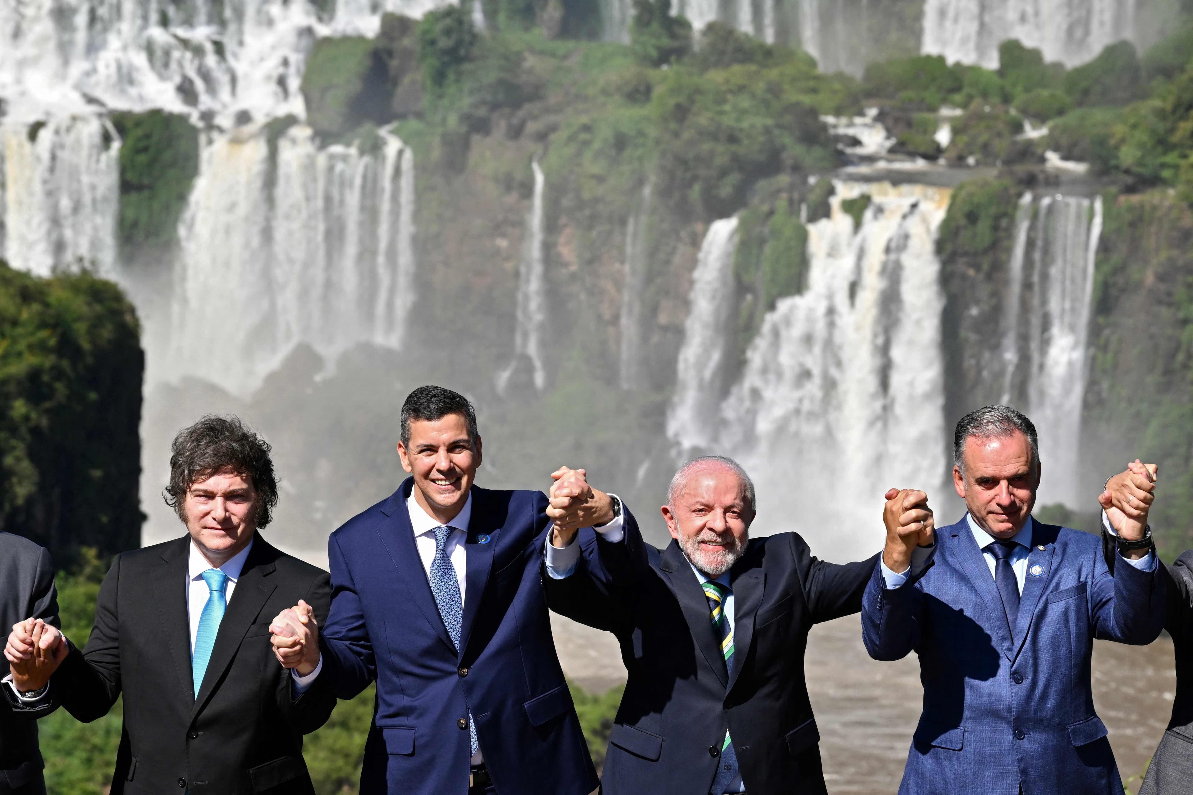 Featured image for: Javier Milei viaja a Asunción para la firma del acuerdo Mercosur-UE