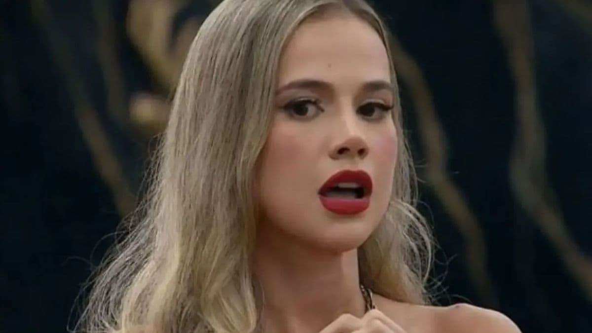 Cinzia fue internada tras una fuerte caída y quedó descalificada de Gran Hermano