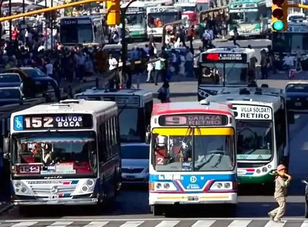 Desde el 1 de octubre, aumenta la tarifa de colectivo y subte en CABA y PBA