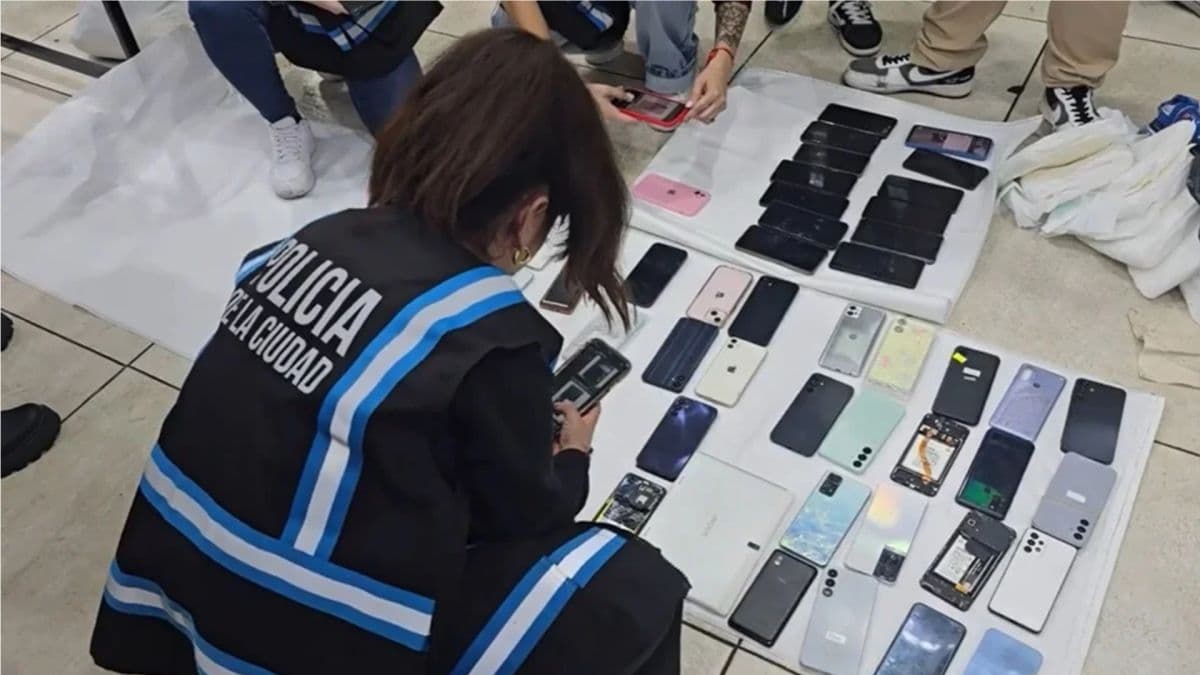 Jorge Macri endureció los controles en la Ciudad y clausuró más de 100 locales por la venta de celulares robados