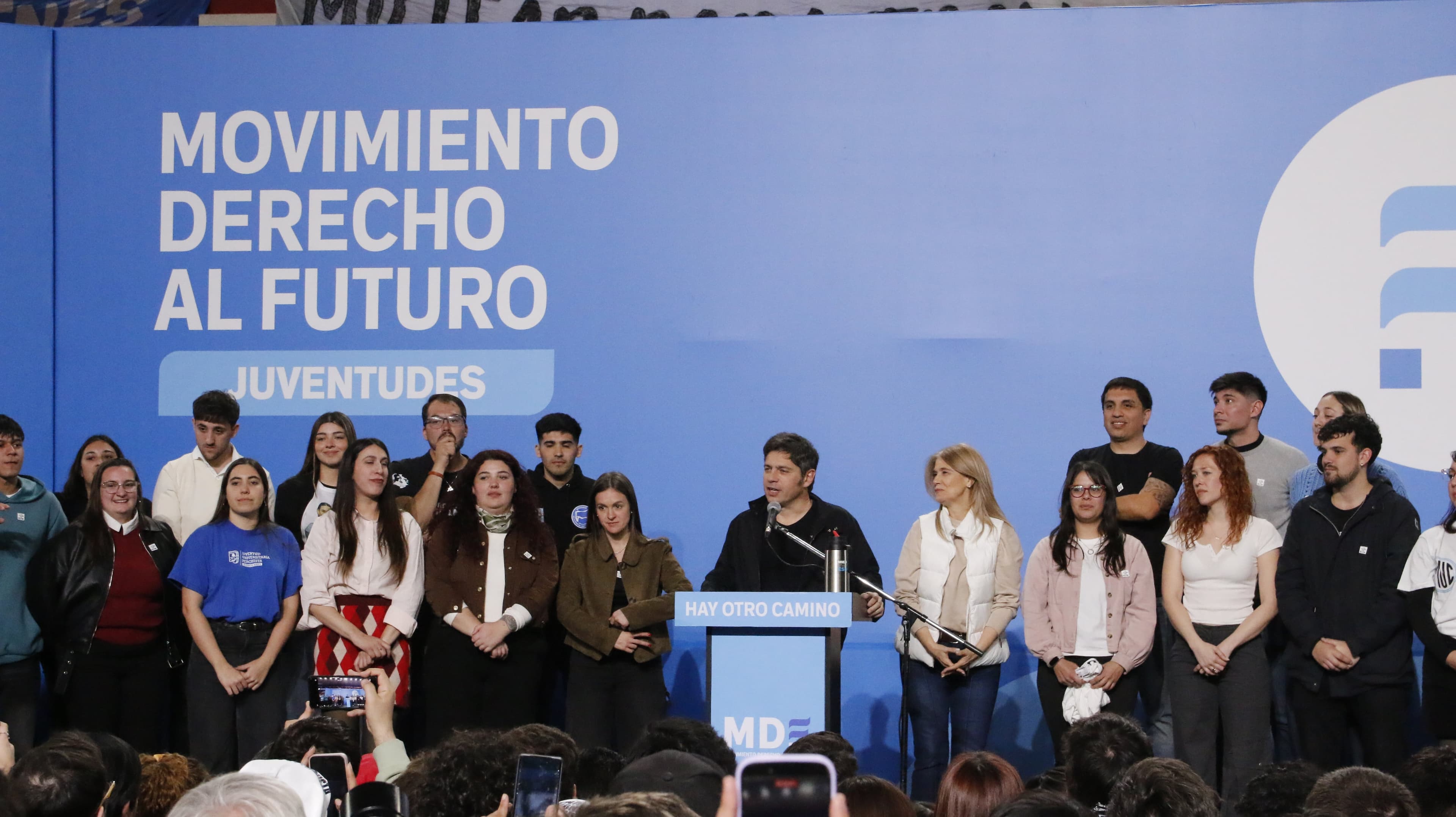 Kicillof ignora la interna con los Kirchner y dará señales de candidato en un acto con amplio músculo político