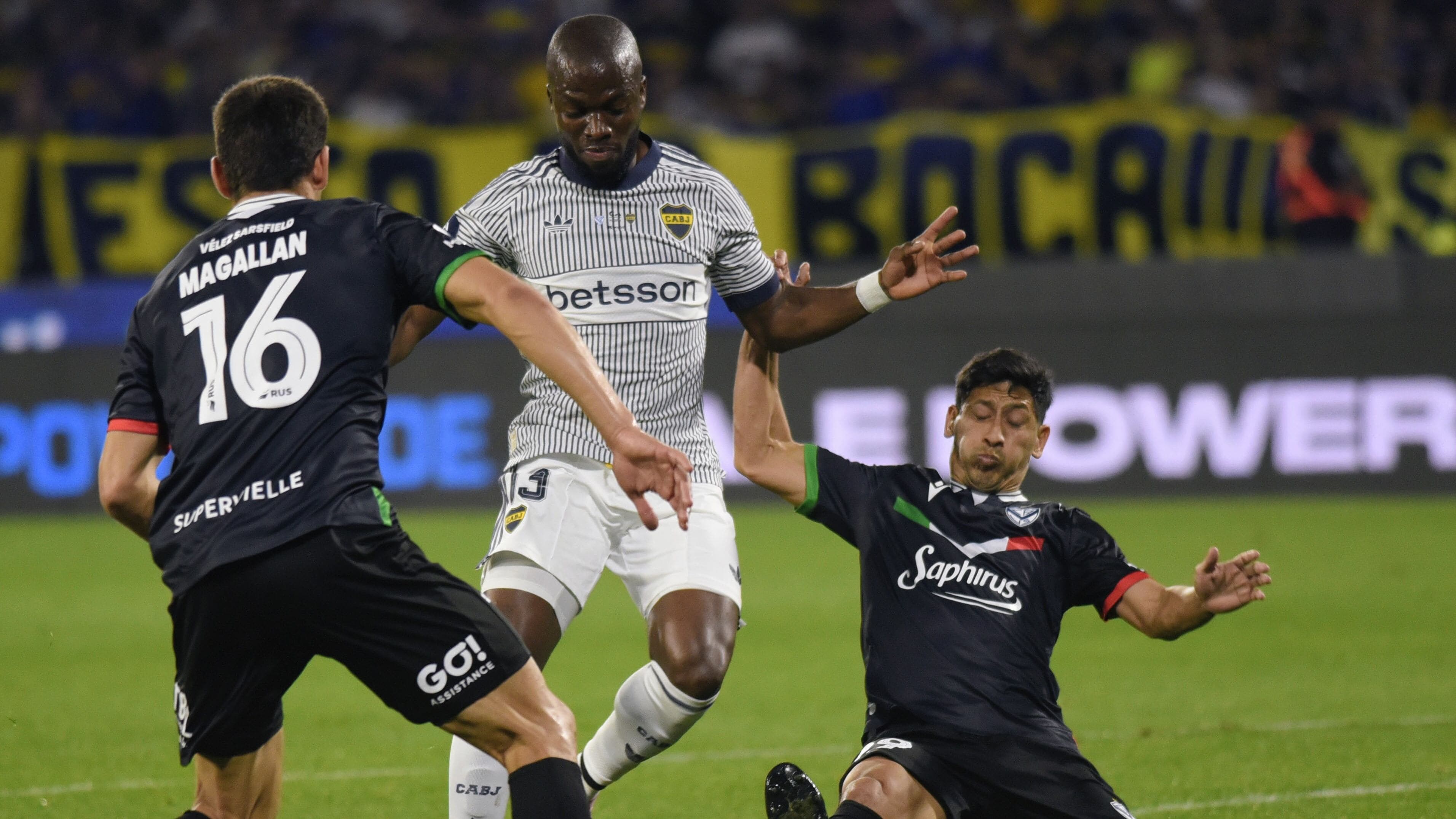 La AFA rechazó la apelación de Vélez y confirmó que Boca Juniors jugará ante Racing por Copa Argentina