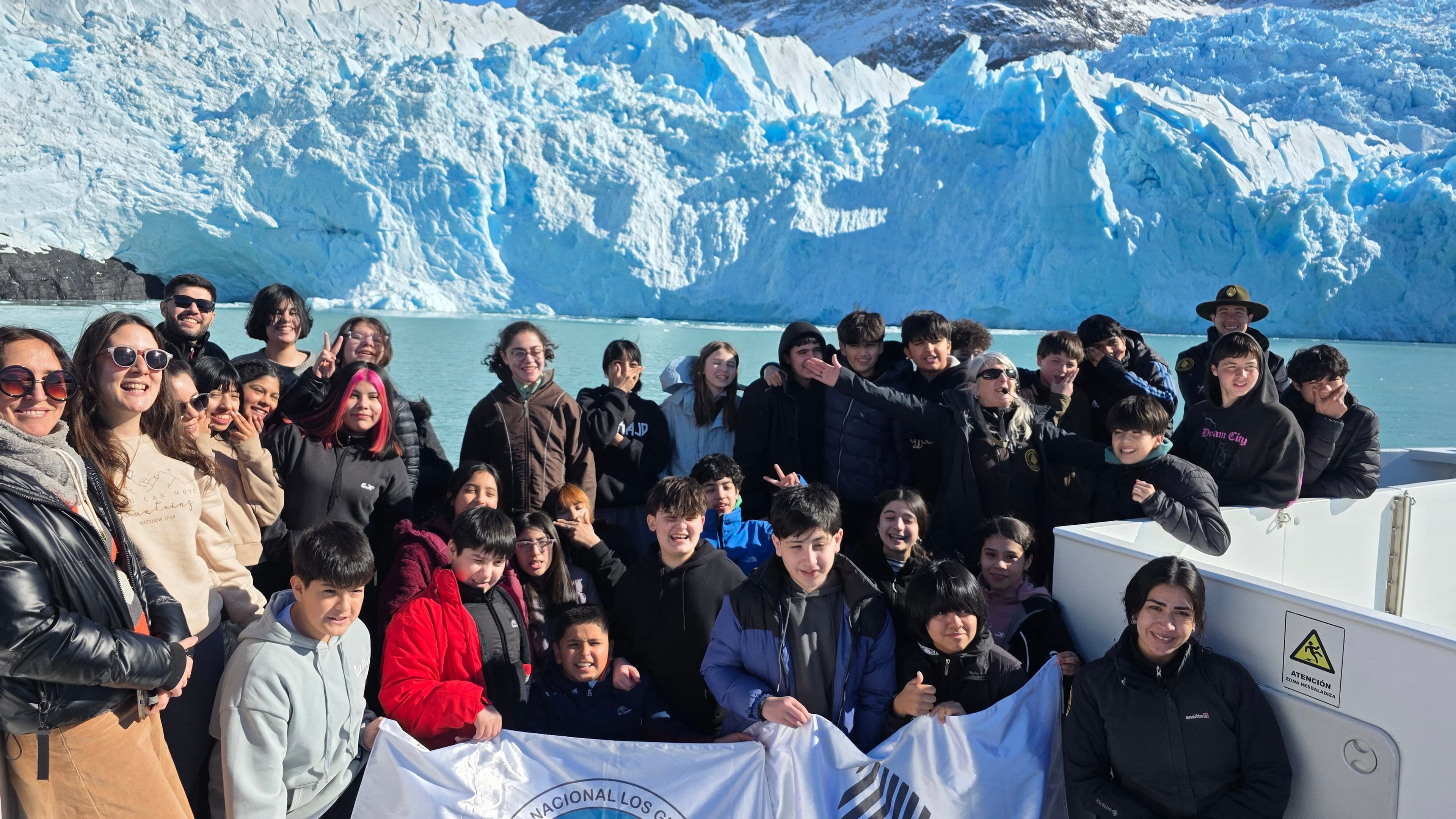 “No se protege lo que no se conoce”: la historia detrás del programa que enseña a los chicos a cuidar los glaciares
