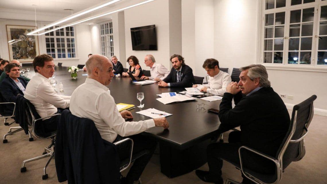Alberto Fernández y Horacio Rodríguez Larreta analizaron la marcha del endurecimiento de la cuarentena