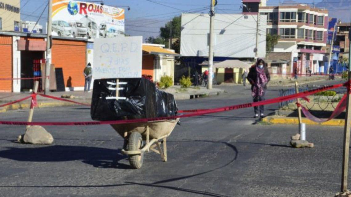 Coronavirus en Bolivia: cadáveres en las calles por el colapso del sistema funerario