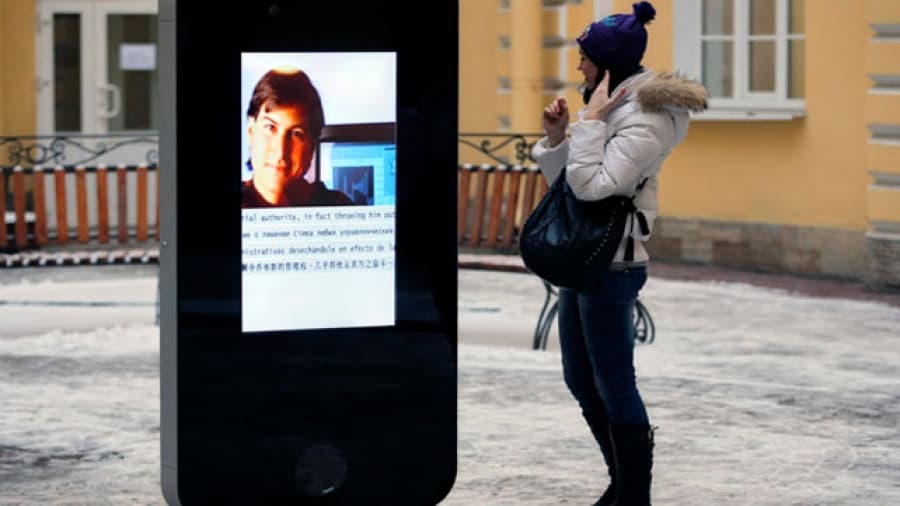Rusia retiró un monumento a Apple después de que Tim Cook dijo ser gay