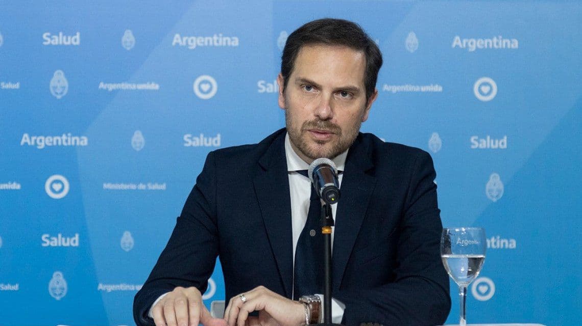 El secretario de Obras Públicas confirmó que tiene coronarivus