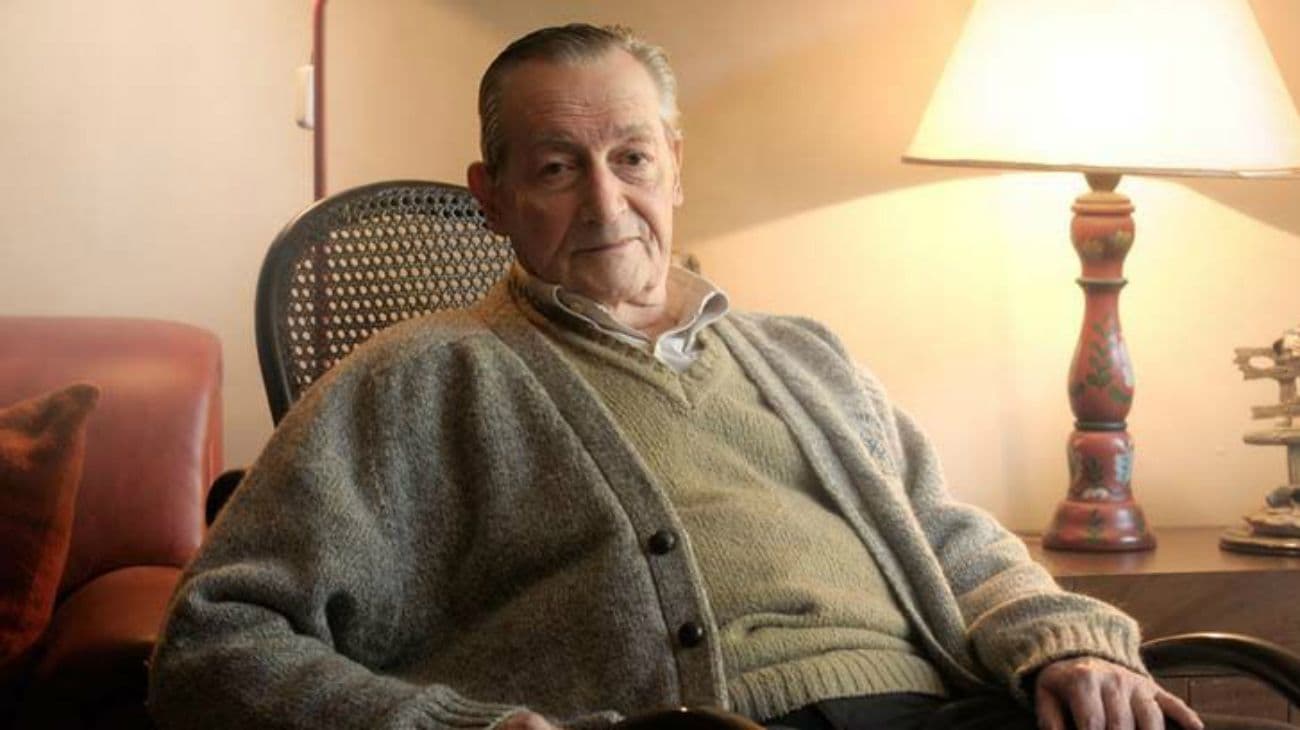 Murió el director teatral Agustín Alezzo
