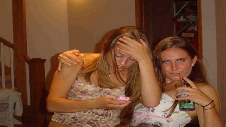 Facebook quiere evitar que la gente suba fotos mientras están borrachos