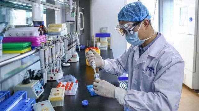 Más de 15 mil voluntarios se anotaron para probar la vacuna contra el coronavirus