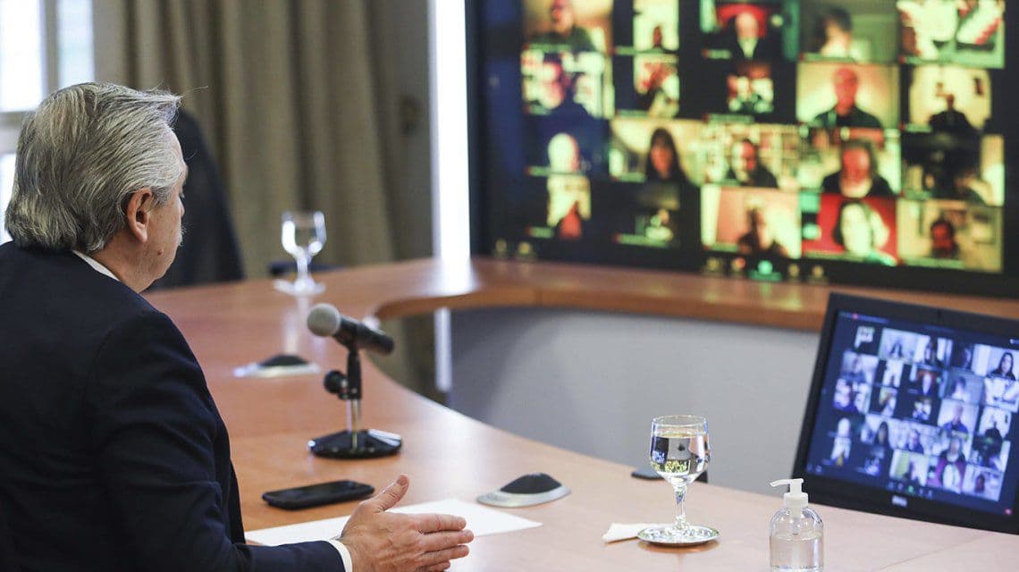 Alberto Fernández pidió a los trabajadores «no aflojar» y llamó a la CGT y la CTA a unirse