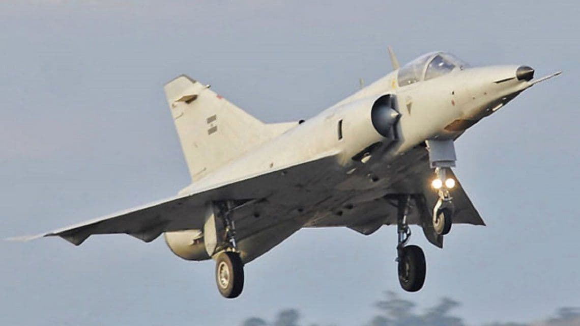 Se estrelló un avión caza de la Fuerza Aérea Argentina en Córdoba: el piloto falleció