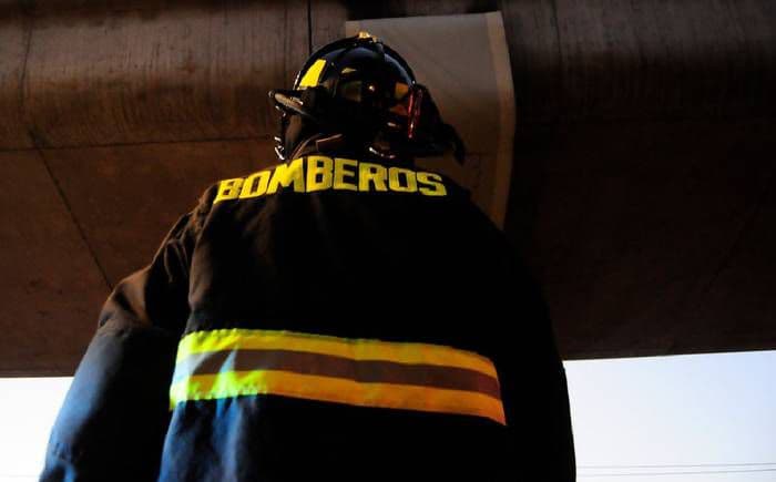 Acoso sexual: procesaron a un bombero por pedirle sexo a una compañera de cuartel