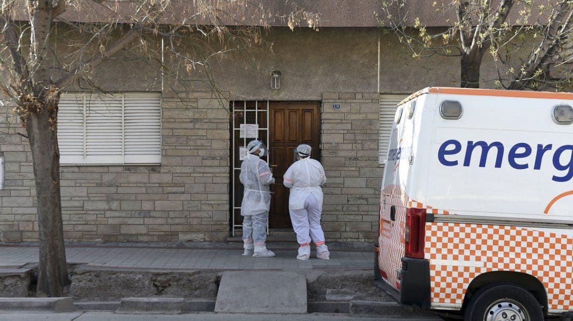 Mendoza: 20 personas con coronavirus en un geriátrico sin habilitación
