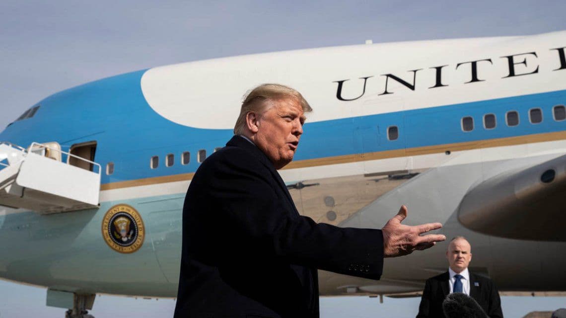 Estados Unidos: el avión de Donald Trump casi choca con un dron