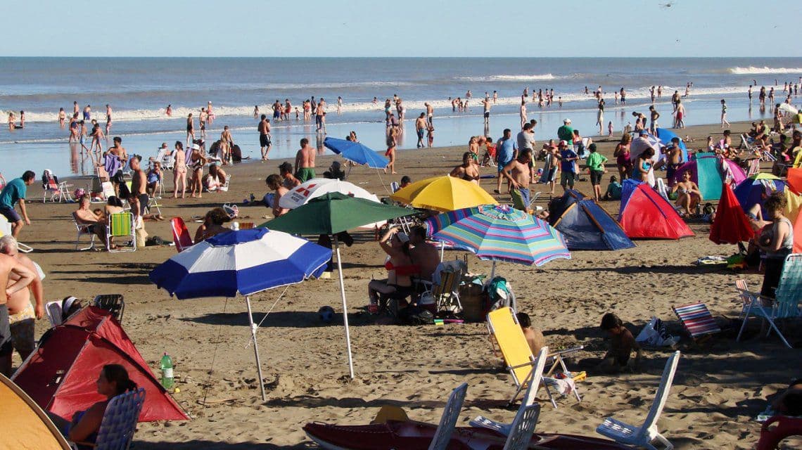 Verano 2021: habrá acuerdos con los balnearios para que se pueda disfrutar de la playa