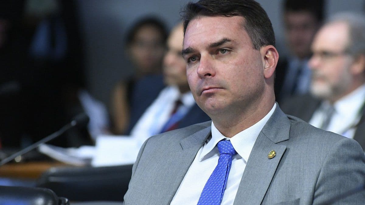 El hijo mayor del presidente Jair Bolsonaro tiene coronavirus