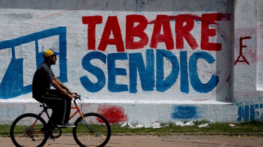 Uruguay vota al sucesor de Mujica en las presidenciales más reñidas de los últimos 10 años