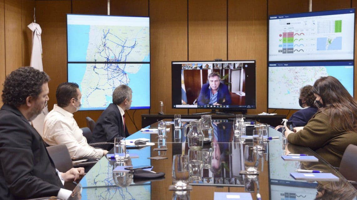 El Enacom se comprometió con pymes proveedoras de Internet a trabajar para reglamentar el DNU