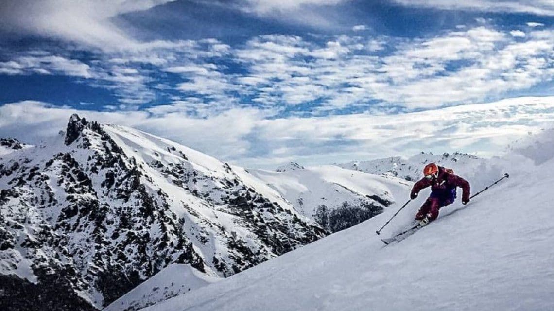Bariloche: un hombre murió en una avalancha en un centro de esquí