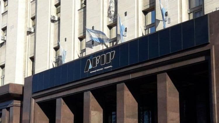 Impulsada por Ganancias y Bienes Personales, aumentó la recaudación de agosto un 33,5%