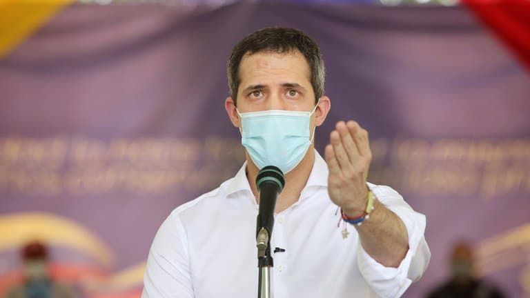 Juan Guaidó convocó a una movilización en honor al personal sanitario que pelea contra el coronavirus