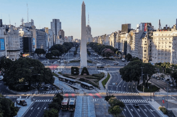 Buenos Aires más barata: cayó fuerte en el ranking de ciudades según su costo de vida