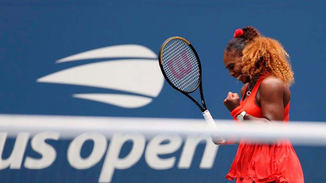 Serena Williams dejó a todos con la boca abierta con dos puntos increíbles en el US Open
